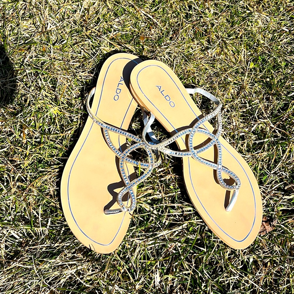 Aldo 8.5